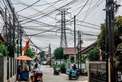 Indonesian leader vows to shut over 750 'unproductive' state-owned firms