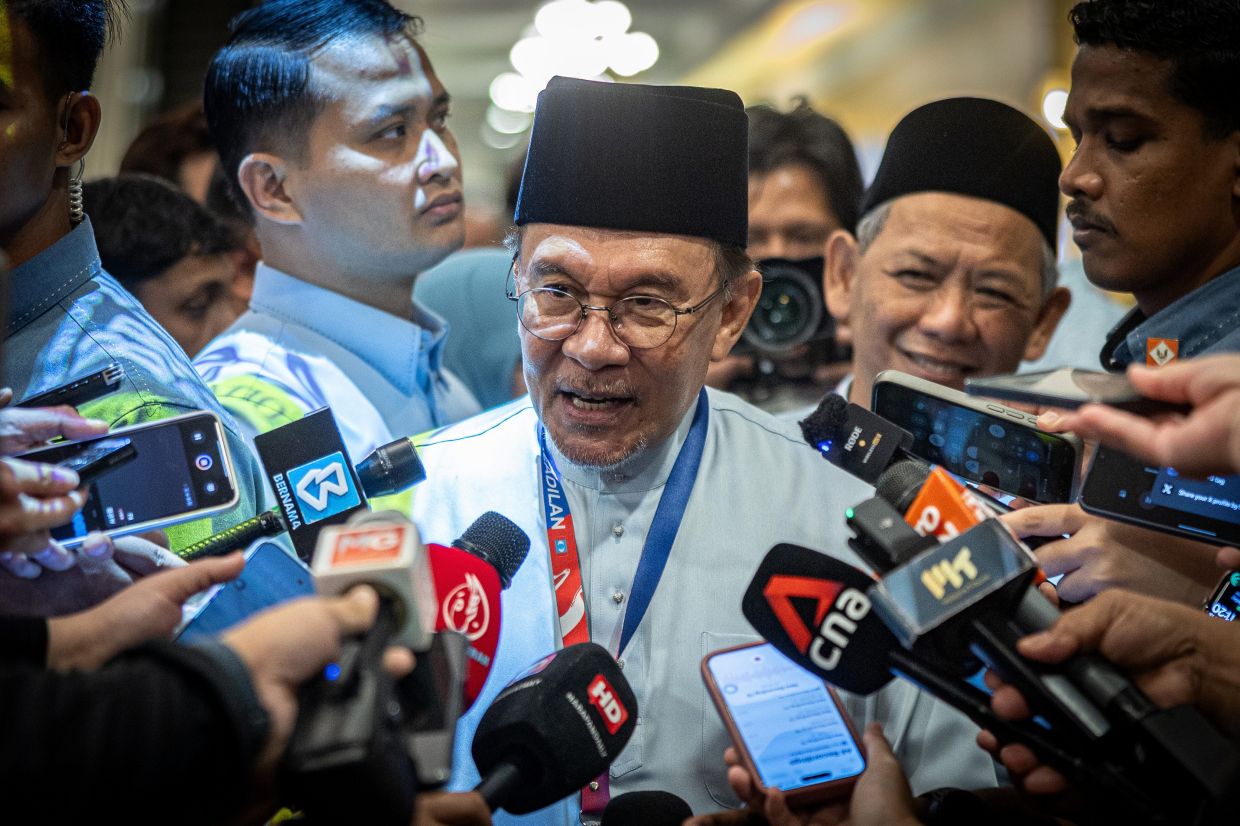 I choose federal cooperation with BN, I choose stability, says PM Anwar