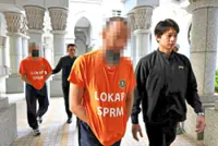 Seven linked to TH graft held