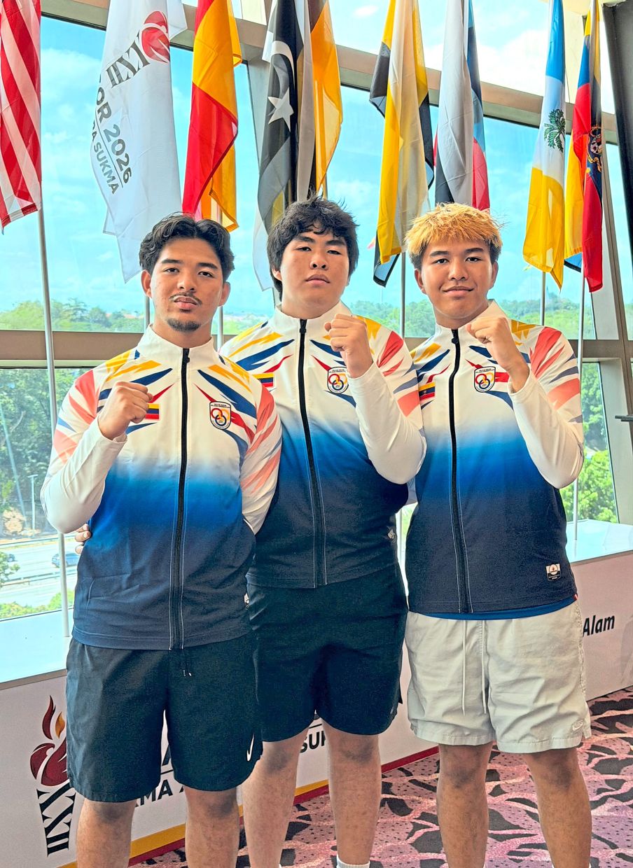 Three brothers unite in bid for Sukma fencing gold