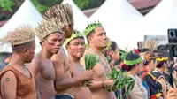 Many cultures, shared struggles