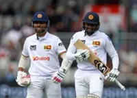 Cricket-Sri Lanka 99-5 in reply to India's 462