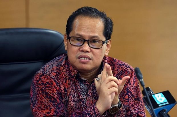 Teacher's assault case: Education Ministry leaves action to state ...