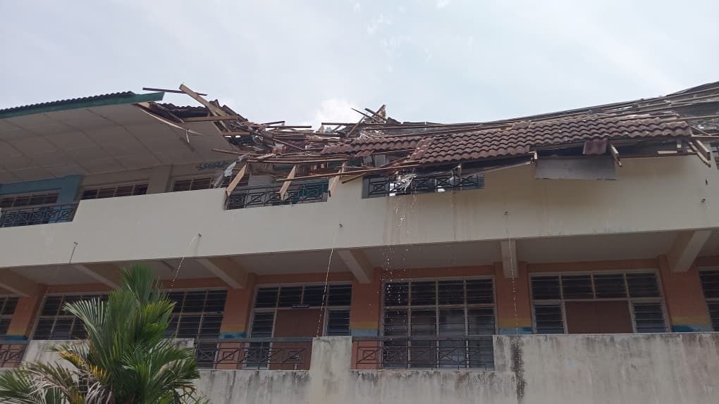 Roof of science lab at Kuala Pilah school collapses
