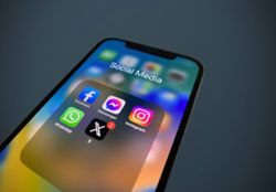 Mexico explores ways to regulate social media among children