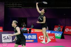 Aaron-Wooi Yik click again to march into third round of worlds, Justin bows out