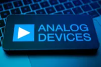 Analog Devices' quarterly forecast tops estimates on AI-fueled chip demand