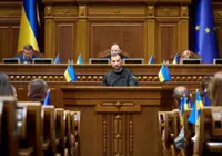 New Ukrainian defence minister takes office as ousted predecessor calls for wartime elections