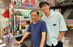 'Get a life la': Singaporean actor Noah Yap hits back at criticism of him visiting injured hawker to seek limelight