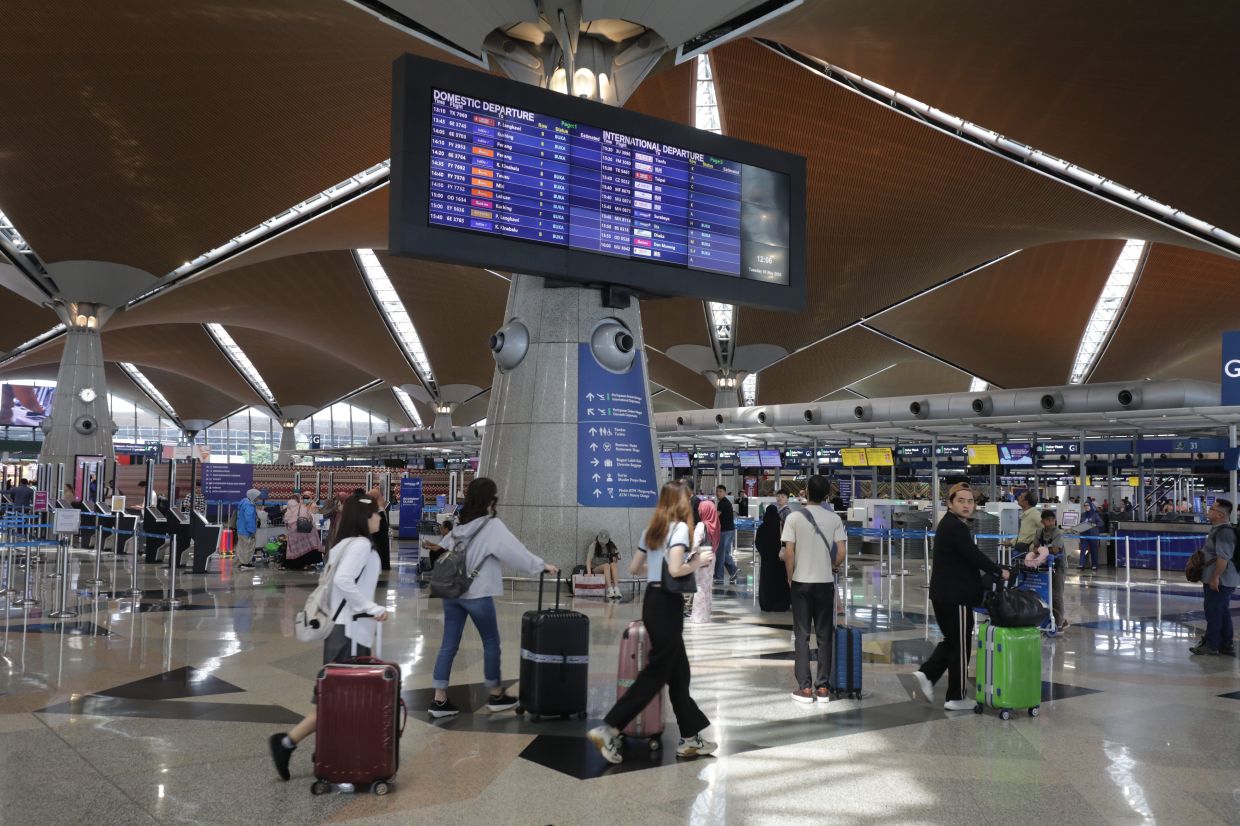 Cabinet approves 17 measures to tighten security at KLIA, entry points