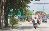 Obscured signs put public at risk