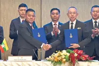 Top generals meet as ties thaw post-coup
