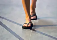 Are flip-flops bad for our feet? 