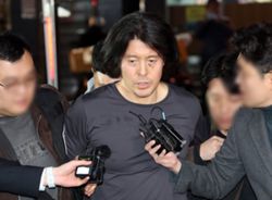Former airline pilot gets life for murder, plot to kill five others