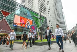CapitaLand and IOI Properties close to buying Singapore US$1.9bil office towers