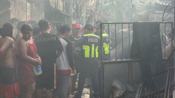Four dead in Manila residential fire