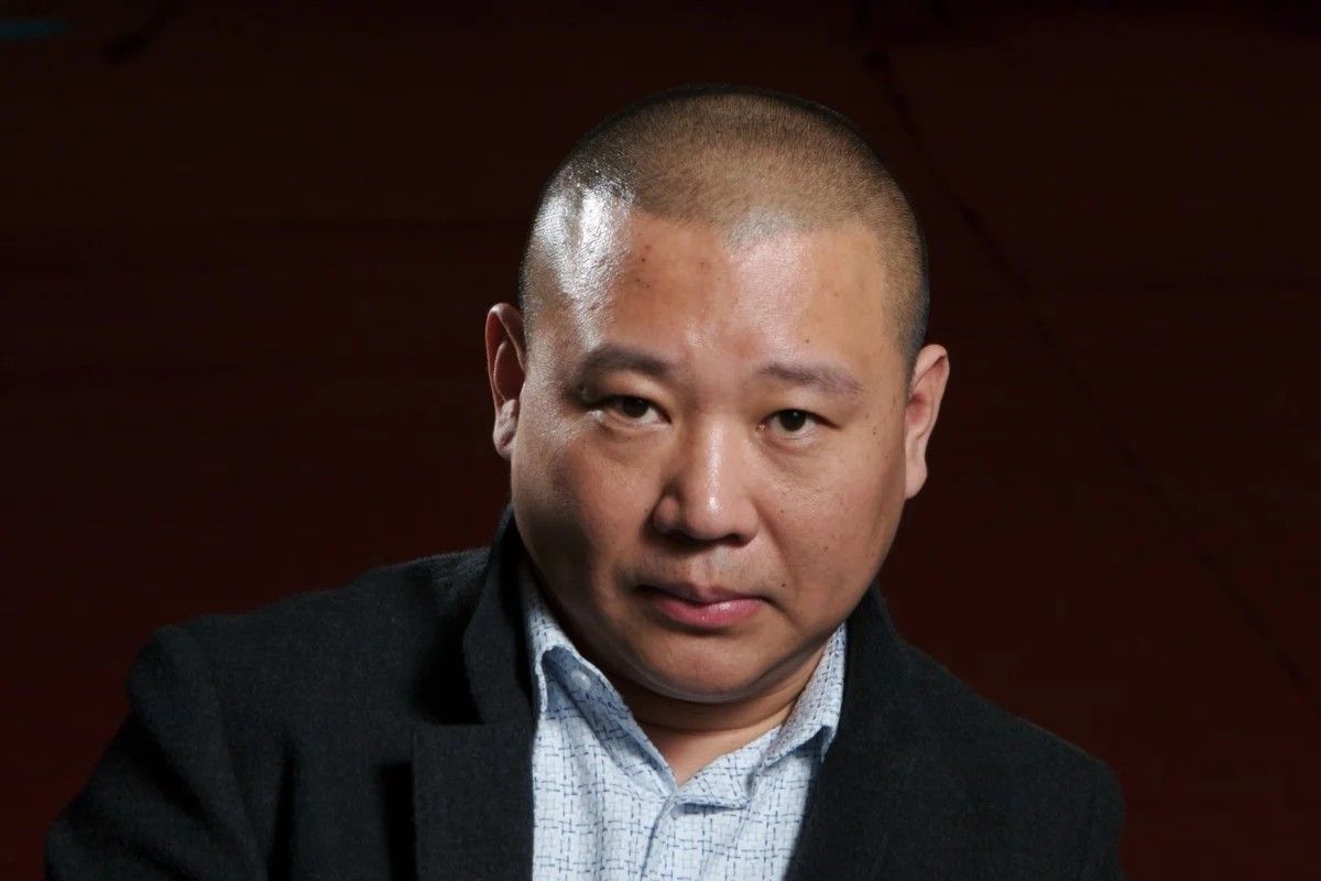 China ermittelt gegen Komiker, nachdem dieser auf der Bühne den Text eines ...