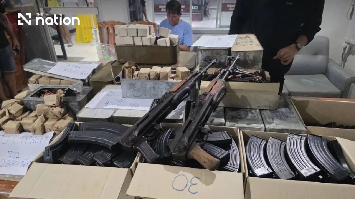 AK-47-Gewehre und 24.405 Schuss Munition bei Bootsrazzia in Trat ...
