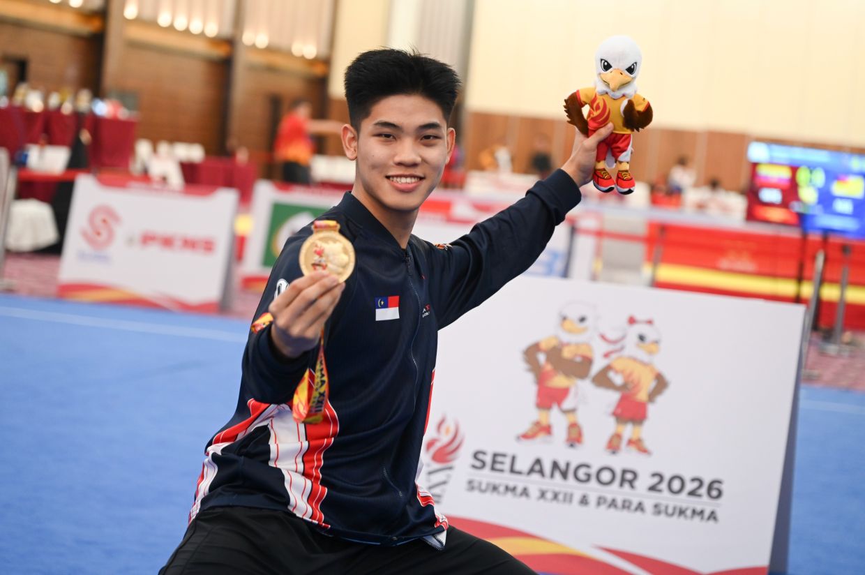 Eason handles home pressure to deliver Sukma gold