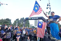 Parliament run draws over 600 participants