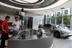 China launches biggest-ever car recall campaign over door handle safety