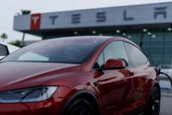 Tesla recalls nearly 3M vehicles in China over door handle safety risks