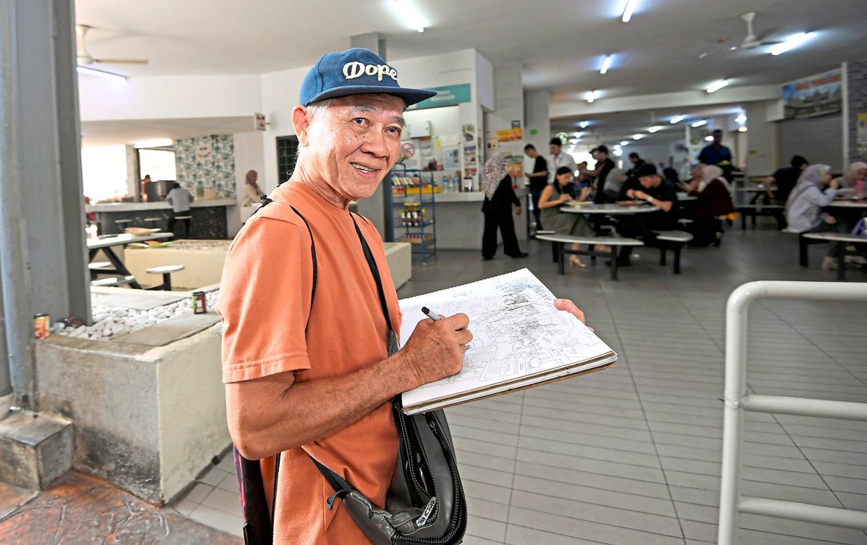 Lee is seldom seen without his sketchbook and drawing pen. Whenever he finds himself having to wait, he draws instead of scrolling on his phone.