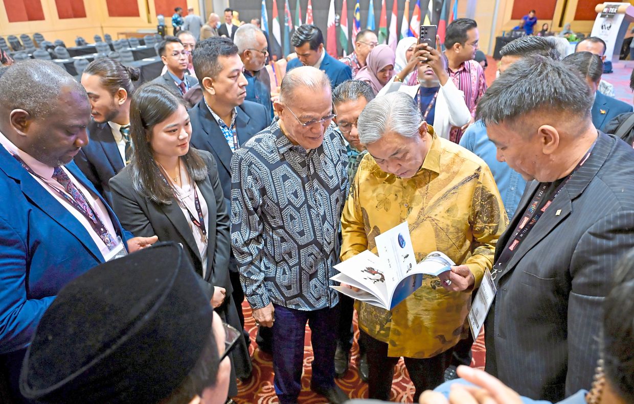 ?Probe, but don’t humiliate’