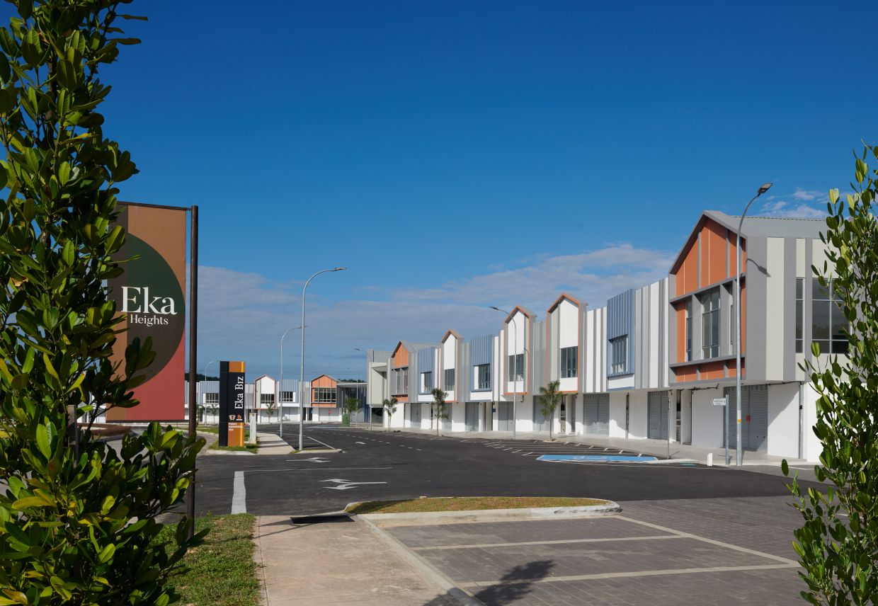 Eka Biz offers residents of Eka Heights effortless access to retail options, essential services and daily conveniences.