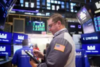 S&P 500, Nasdaq end down on tech stocks, investors weigh Iran moves