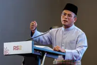 Amirudin tasked with detailing cooperation for Melaka state election