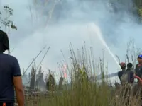 About 42% of 51.4ha Punggai bushfire extinguished, Bomba continues to battle flames