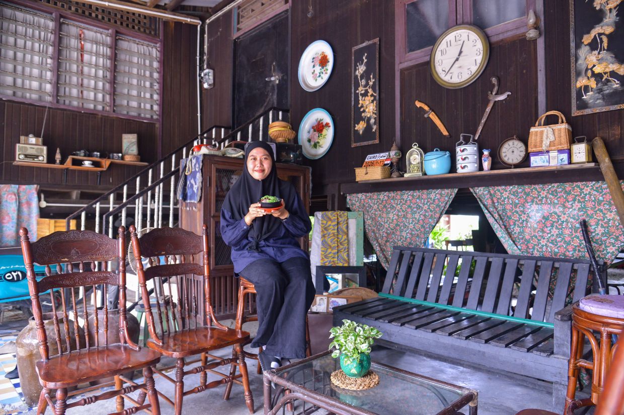Every corner is adorned with vintage and traditional items to evoke a sense of nostalgia and bring the old-world charm of a Malay village to life.