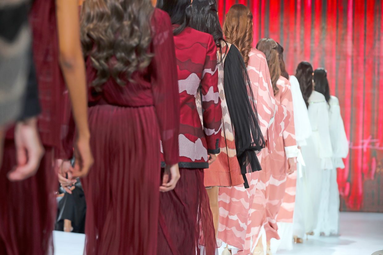 The industry is witnessing fashion brands increasingly spotlighting fabrics as the main narrative of their collections. Photo: Tanoti