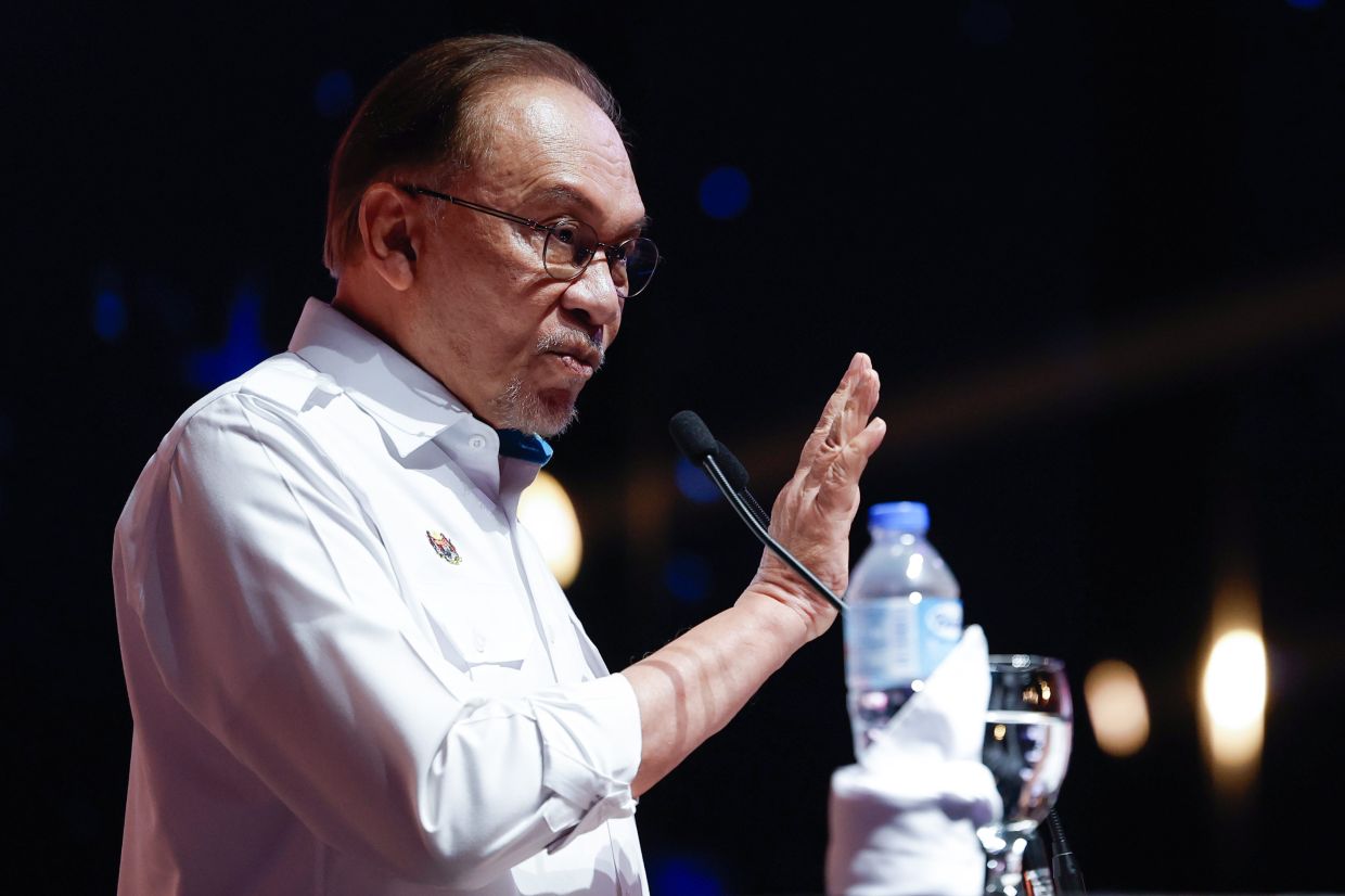Privatisation must improve workers’ lives, says Anwar