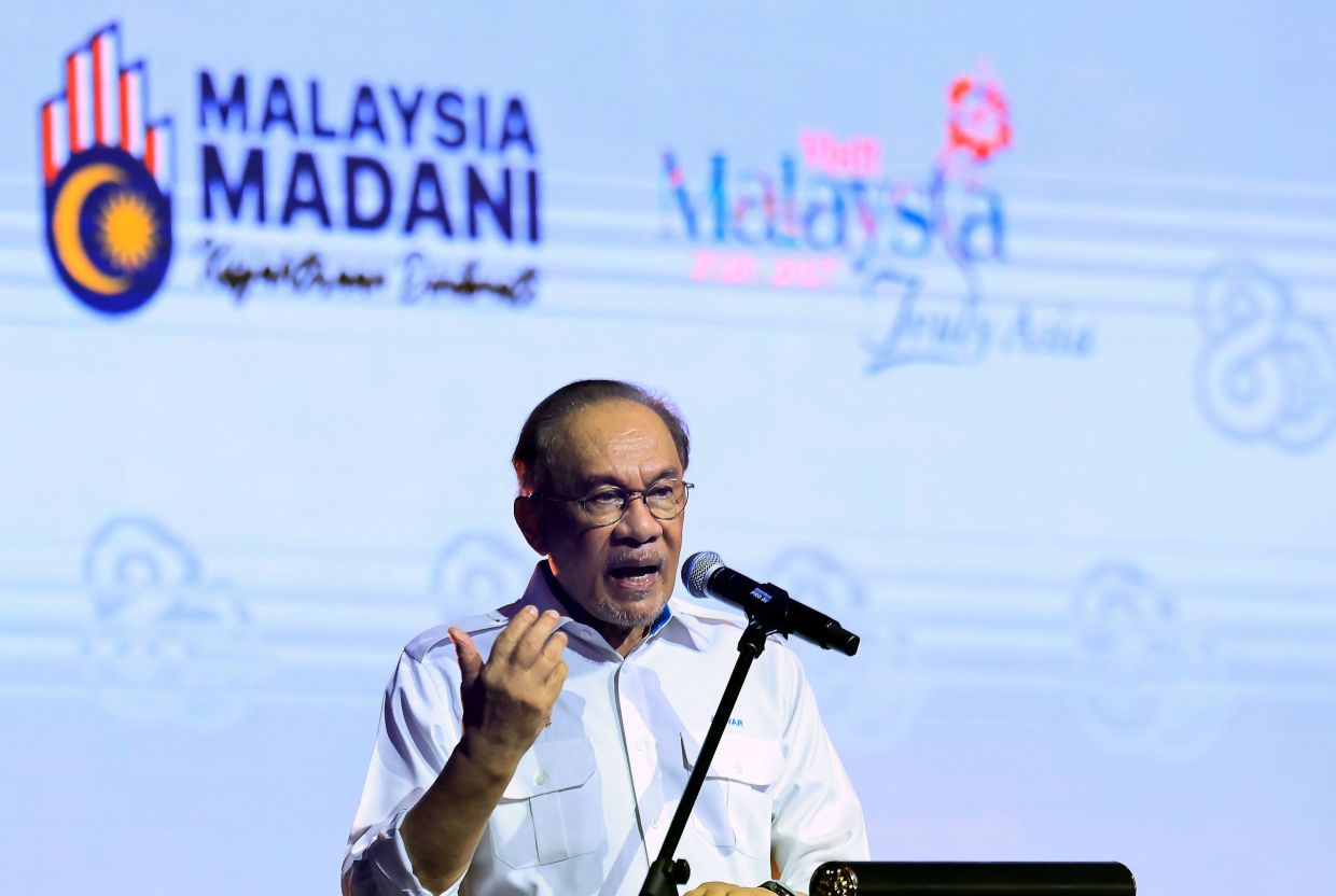 Anwar hopes haze will ease ahead of National Day celebrations