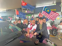 ‘Fly Jalur Gemilang proudly’