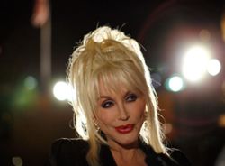 Dolly Parton to be buried in high heels next to her husband, report says