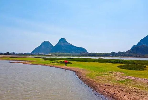 Nine dams at warning level
