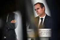 Record debt and election politics raise stakes for French budget