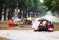 Typhoon Narra kills three, wreaks havoc across Vietnam