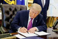 Trump signs order to rename Lake Ontario as Lake America