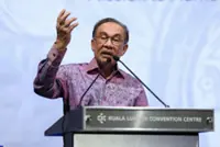 Bureaucracy must match innovation, says Anwar