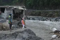Nepal floods: Rescuers claw through mud as Nepal, China flood missing toll nears 3,000; 630 bodies recovered