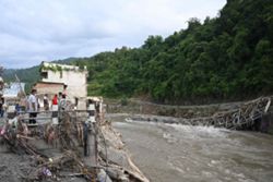 Nepal flood: Rescue efforts hampered by thick mud, victims trapped in tunnels