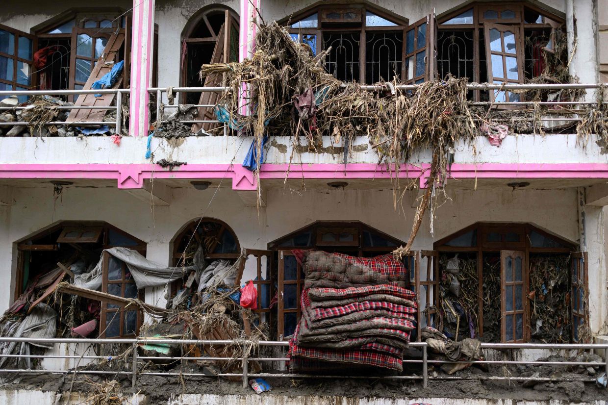 Government working with Foreign Ministry to locate missing firefighters in Nepal