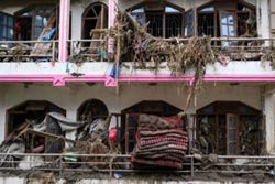 Government working with Foreign Ministry to locate missing firefighters in Nepal