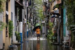 Weeks of Luzon flooding, landslides kill over 30 in the Philippines