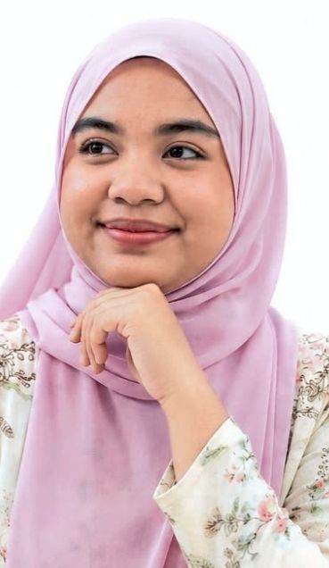 'I am forever grateful to be born and raised in Malaysia, a country with so many different cultures, traditions and backgrounds.' - NUR ALIYA MAISARAH FAIZI
