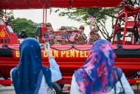 National Day: Abang and Akak Bomba live up to their billing as crowd favourites once again